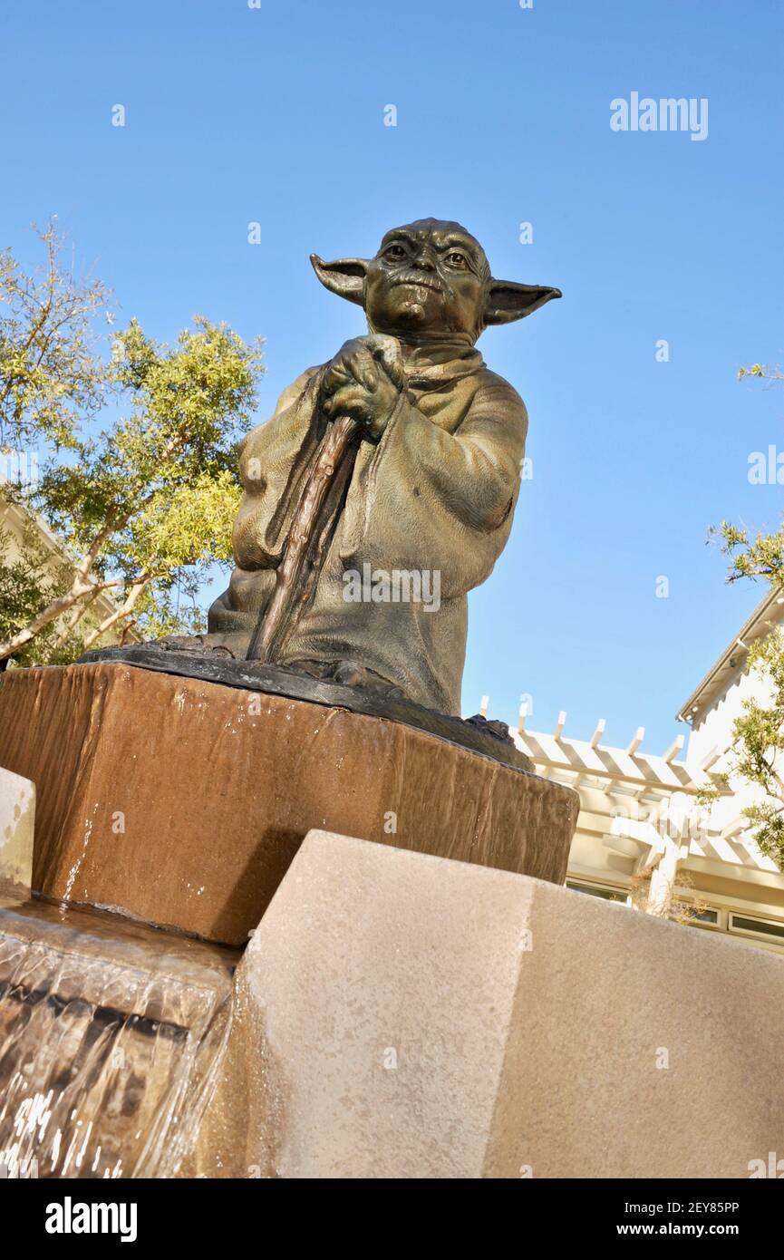Yoda statue and fountain outside offices of Industrial Light & Magic