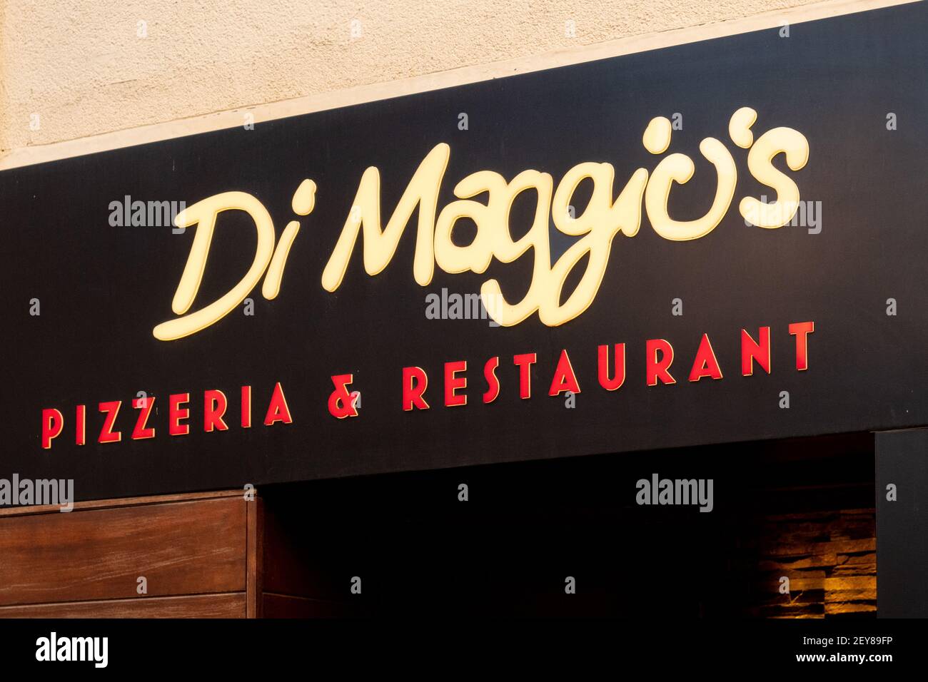 Di maggio's glasgow hires stock photography and images Alamy