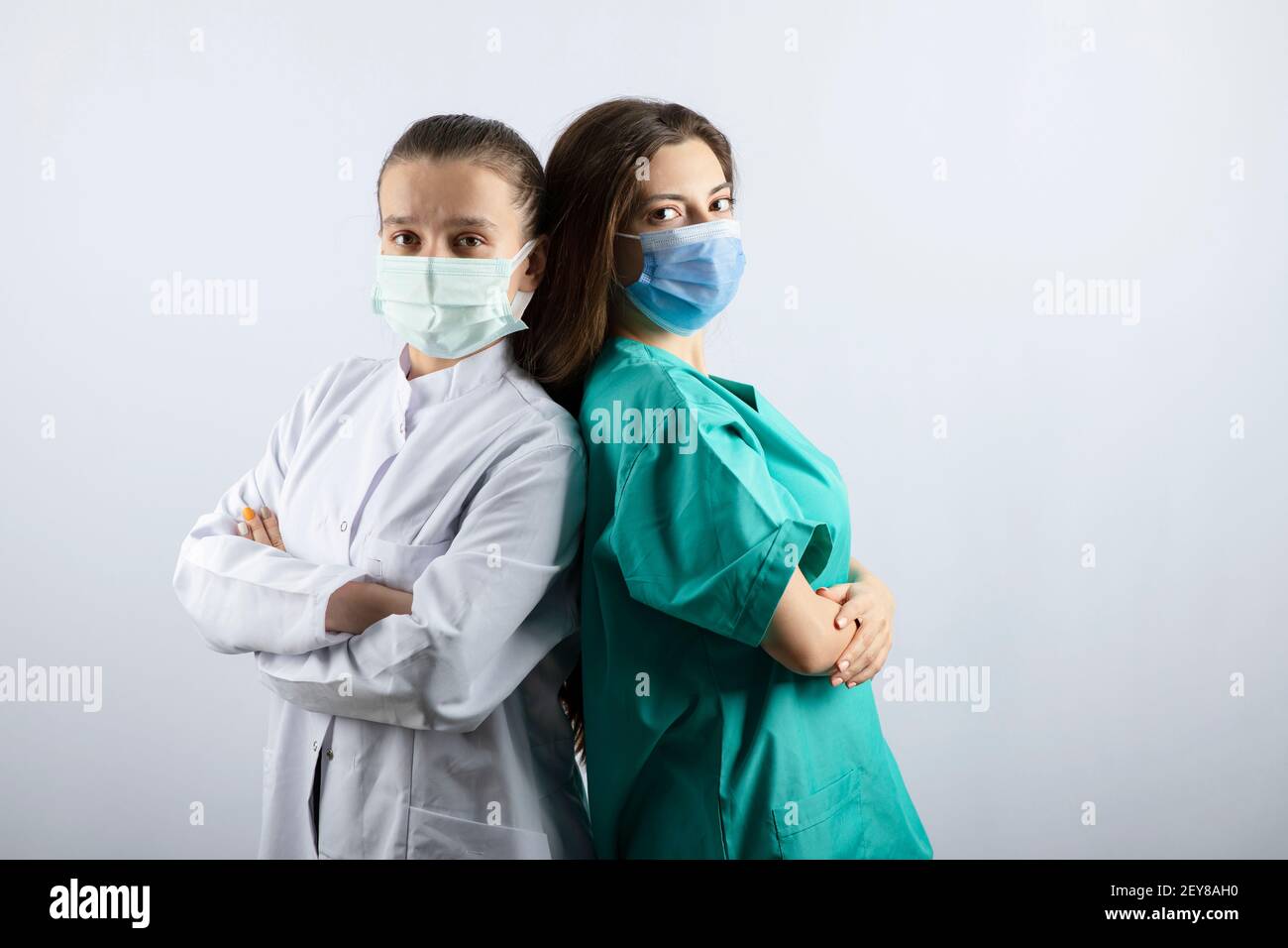 Nurses posing hi-res stock photography and images - Alamy