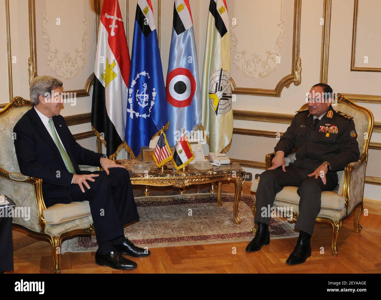 Al sisi meets kerry cairo hi-res stock photography and images - Alamy