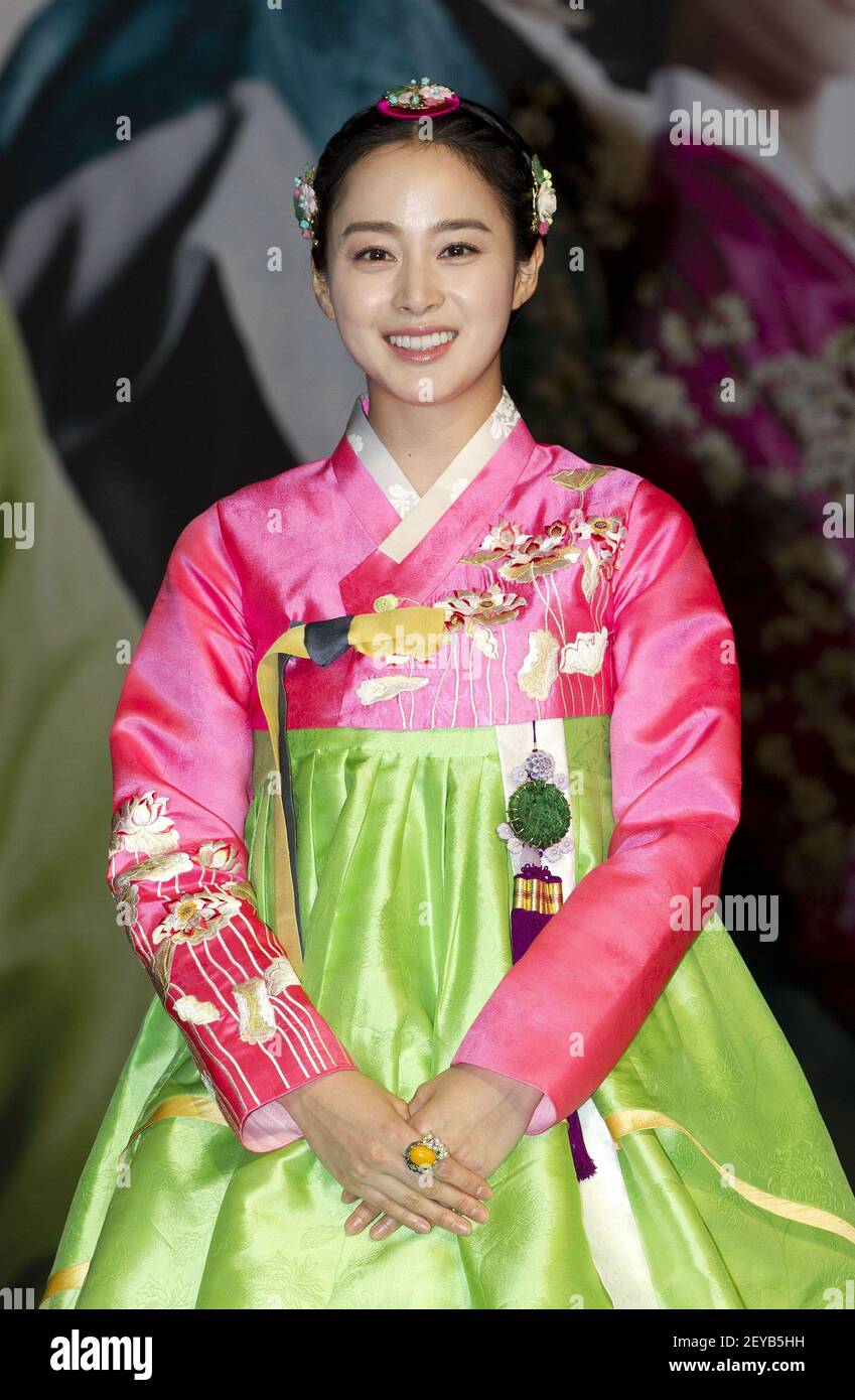 1 April 2013 - Goyang, South Korea - South Korean actress Kim Tae-Hee,  attends a photo call for the SBS TV Monday u0026 Tuesday new history drama  Jang Ok Jung:Live In Love