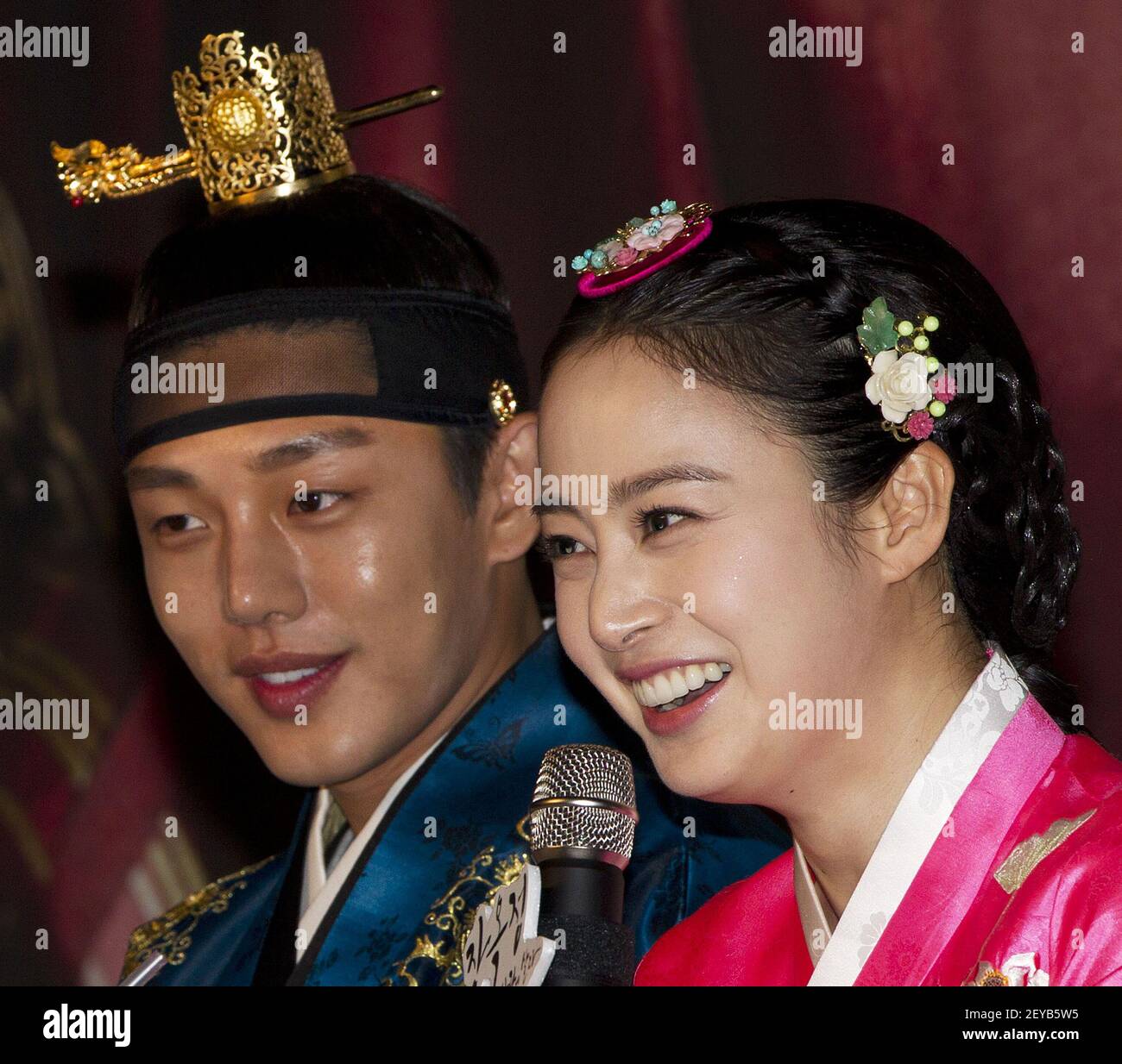 1 April 2013 Goyang, South Korea (LR) South Korean actor Yoo AhIn