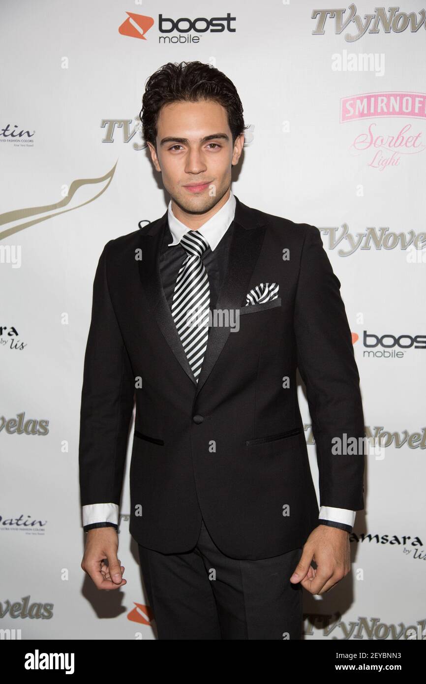 Alberto isaac hires stock photography and images Alamy