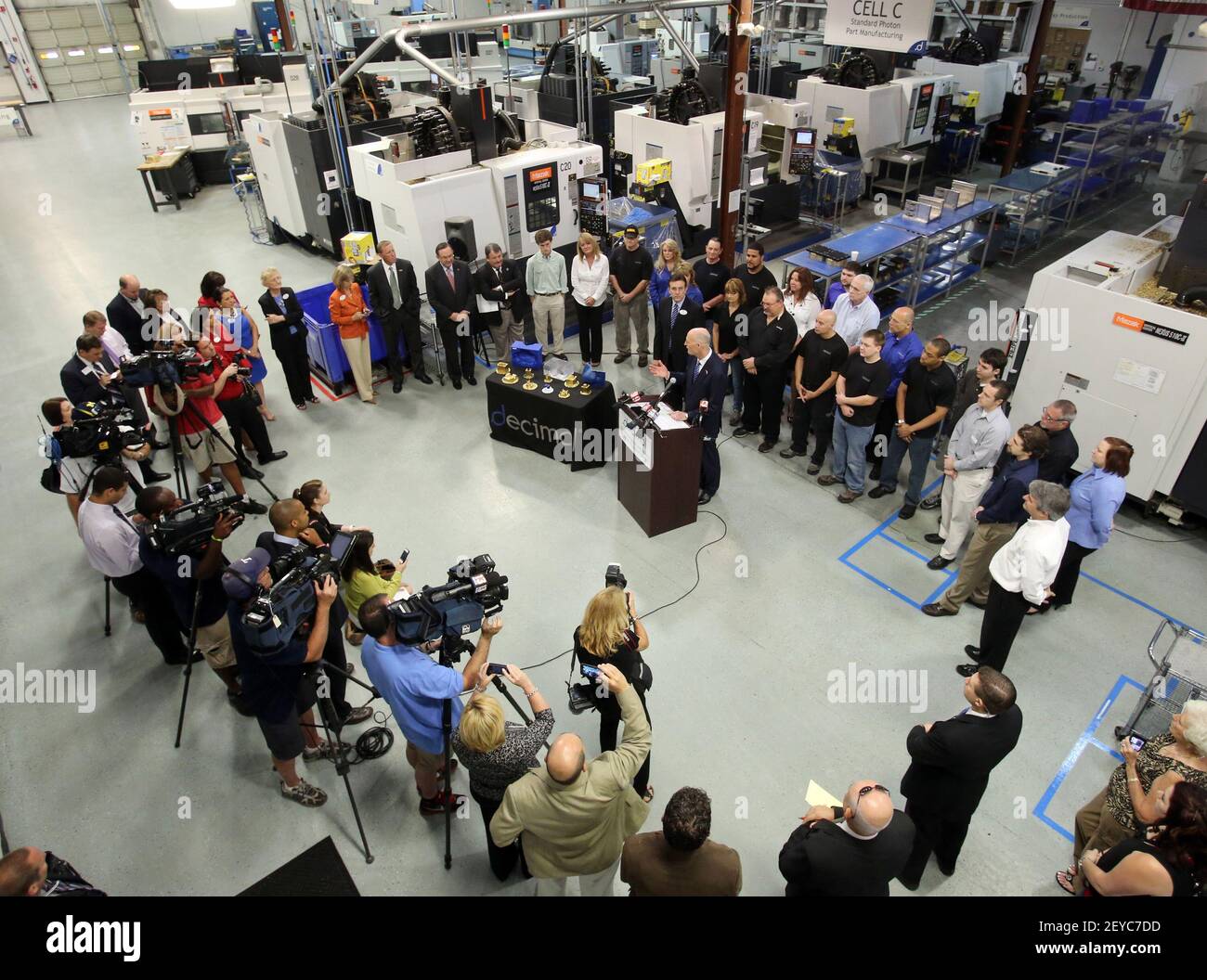 Medical device manufacturers hires stock photography and images Alamy