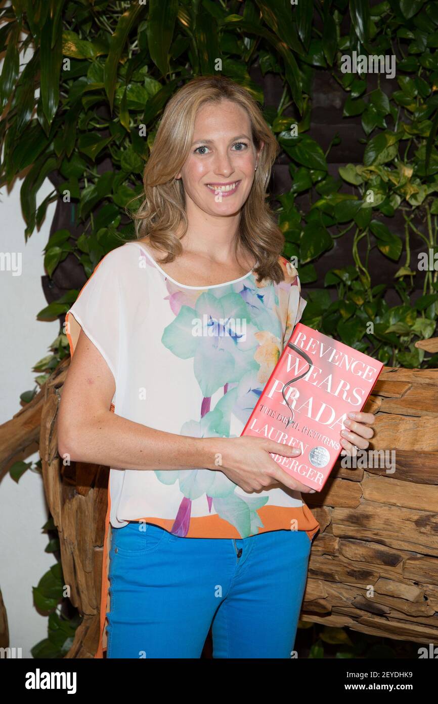 Author Lauren Weisberger at Splendid Boutique to meet and greet Author  Lauren Weisberger on her new book 