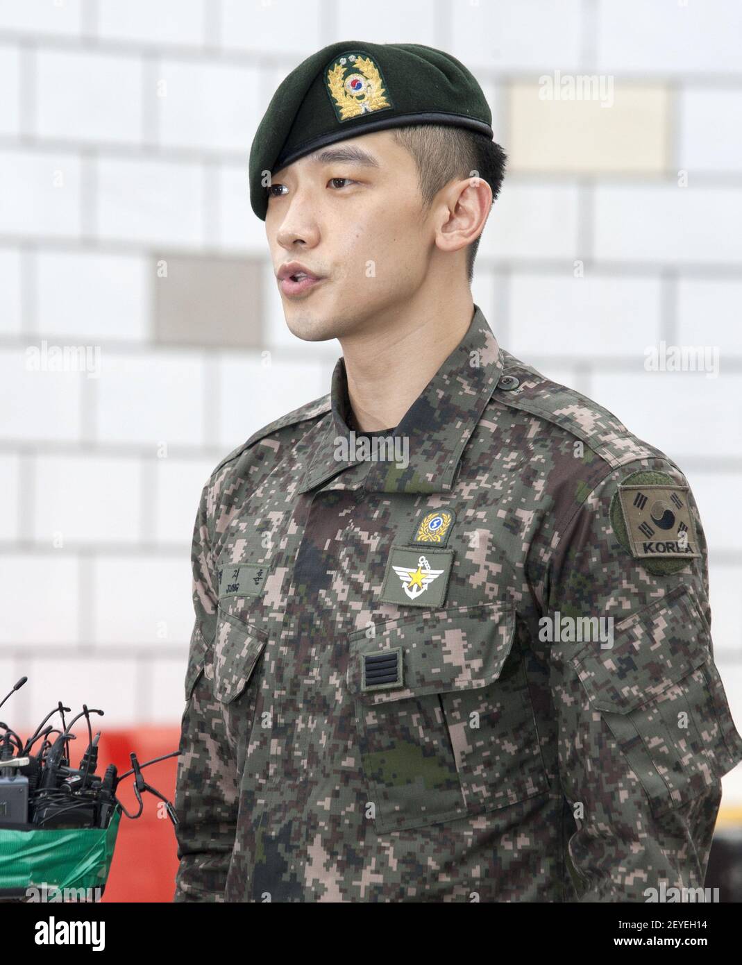 10 July 2013 - Seoul, South Korea : South Korean actor and singer Rain  (Korean name Jung Ji-Hoon), attends a discharge from military service  during a fan meet with media near the