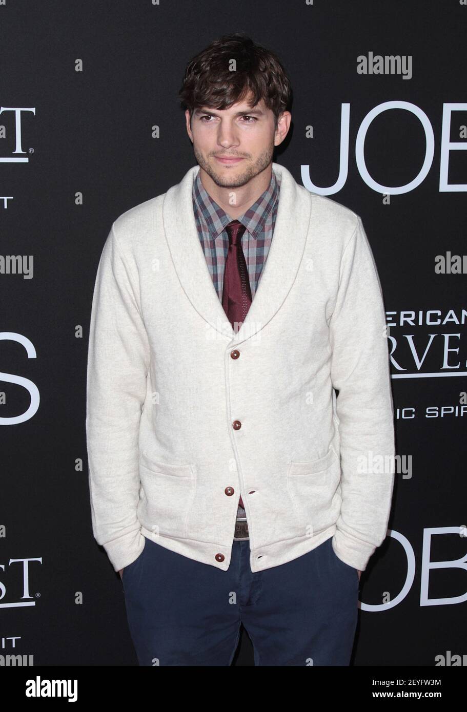 Ashton Kutcher attends The Los Angeles Premiere of 