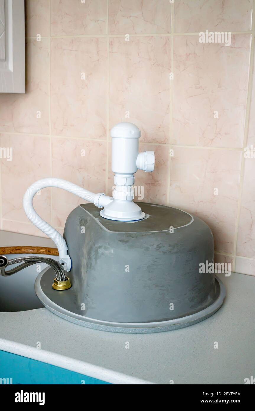 7 Best Undermount Kitchen Sinks For Granite Countertops