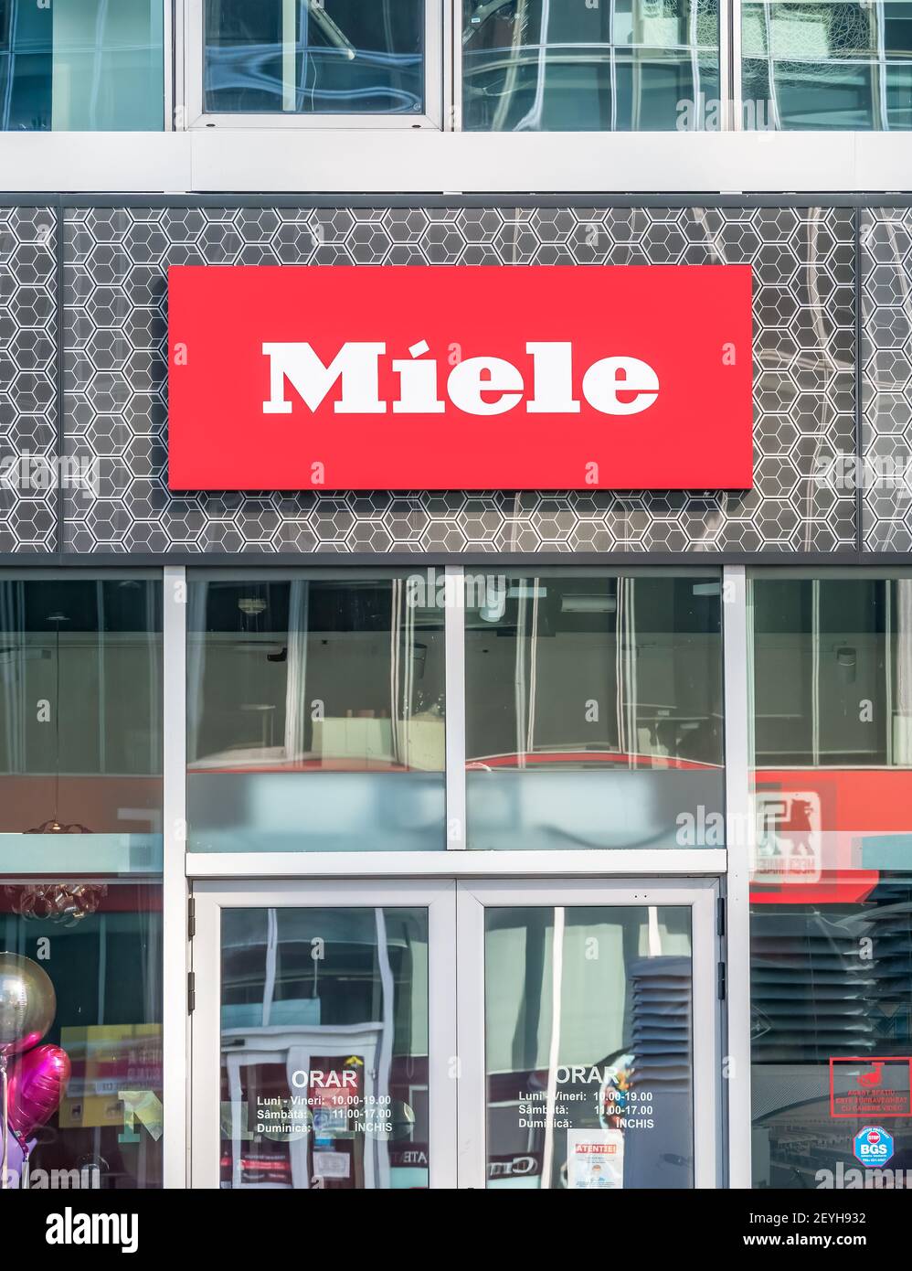 Miele store hi-res stock photography and images - Alamy