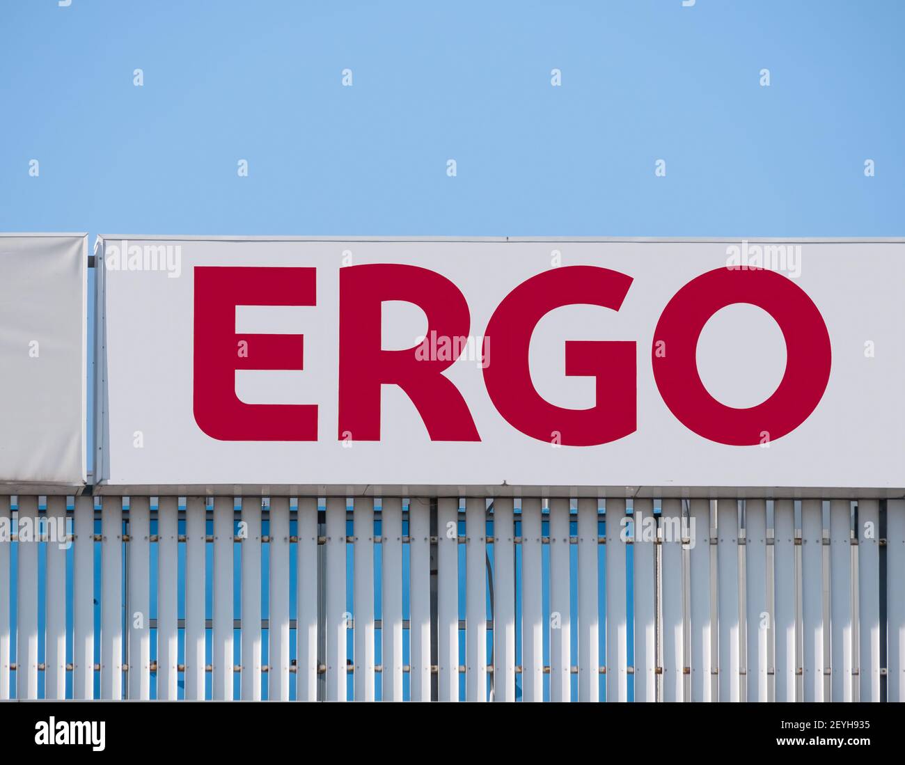 Ergo travel insurance hi res stock photography and images Alamy