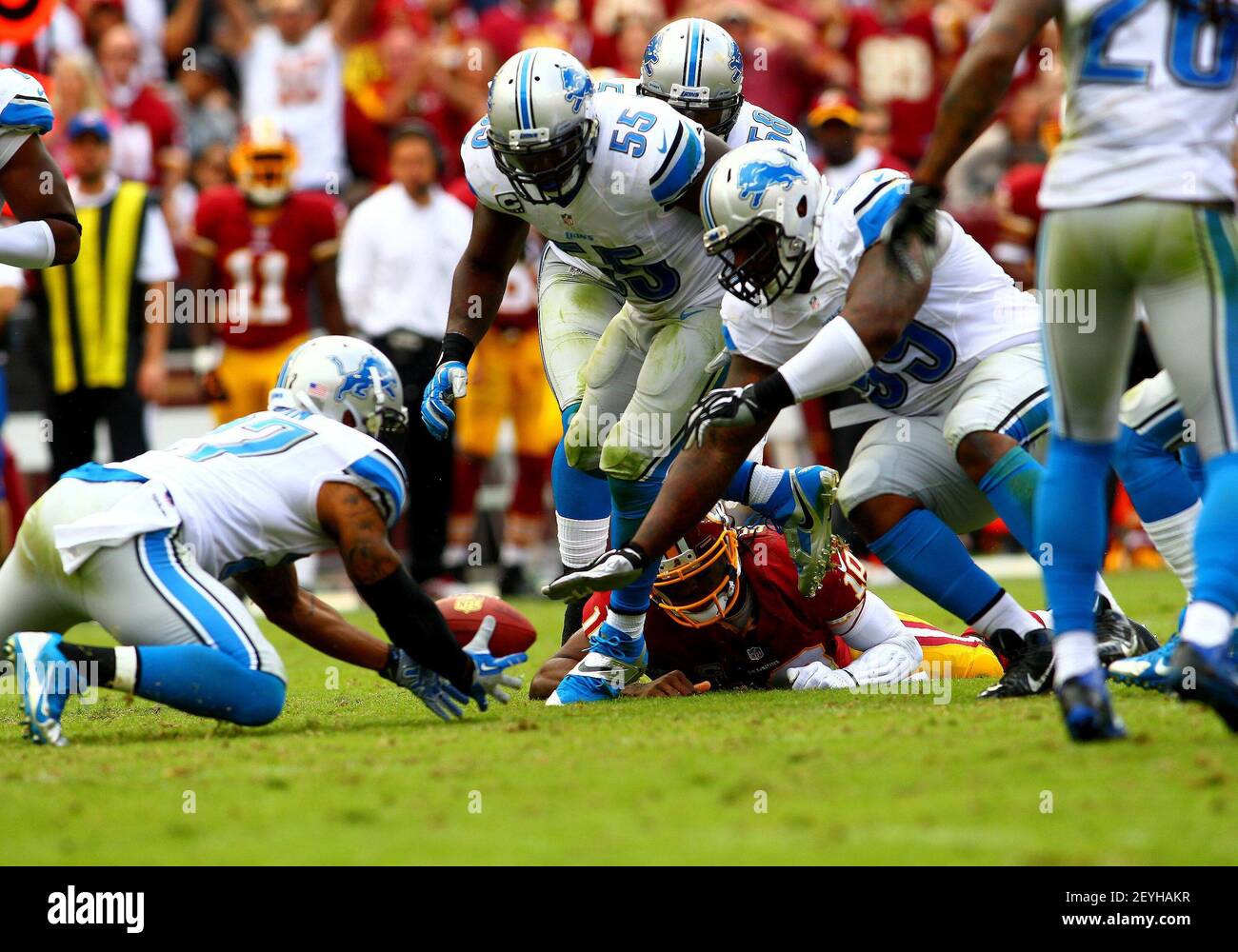 San Francisco 49ers QB Alex Smith (11) has his jersey pulled by Detroit  Lions Ndamukong Suh (90) in the third quarter at Candlestick Park in San  Francisco on September 16, 2012. The 49ers defeated the Lions 27-19.  UPI/Terry Schmitt Stock Photo - Alamy