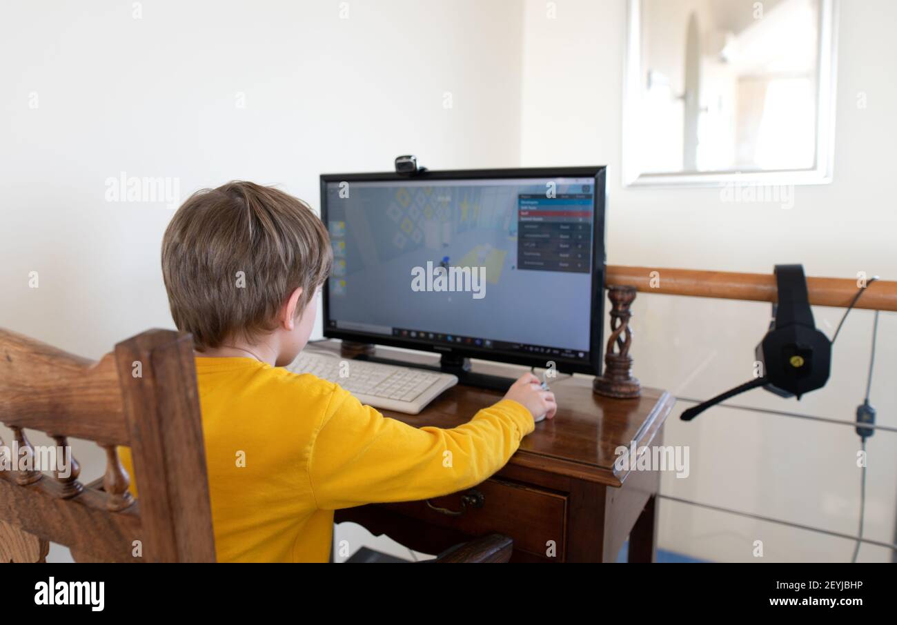 Lagos, Portugal: February 2021; Young boy playing the online game platform,  Roblox on a PC at home Stock Photo - Alamy