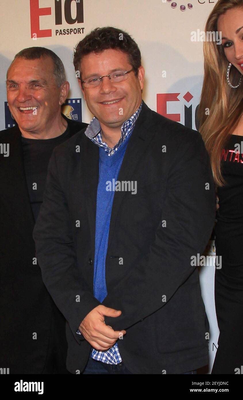 17 October 2013 Las Vegas, NV Rudy Ruettiger, Sean Astin. 20th