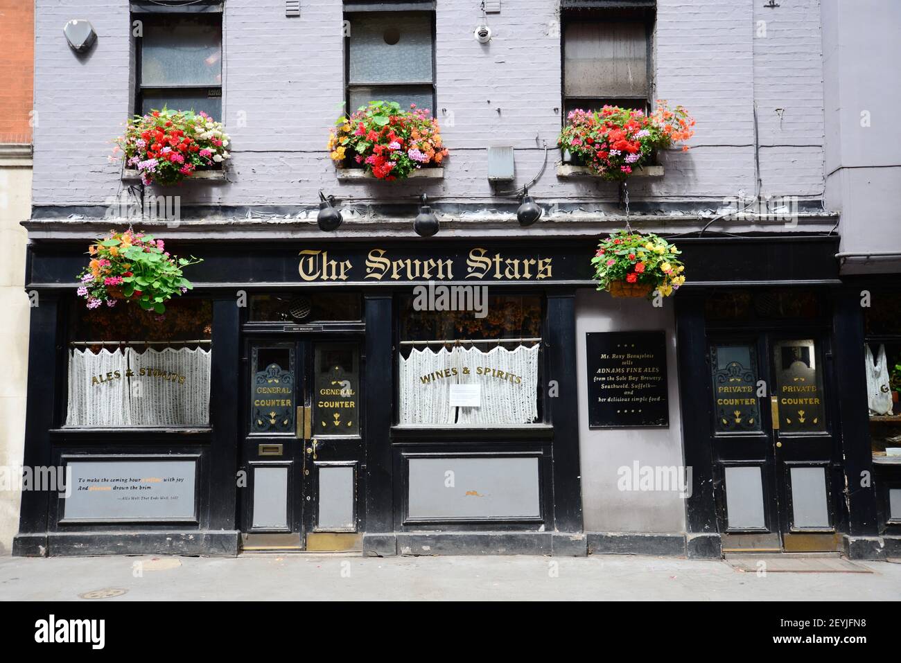 The Seven Stars pub, Holborn, London, England Stock Photo