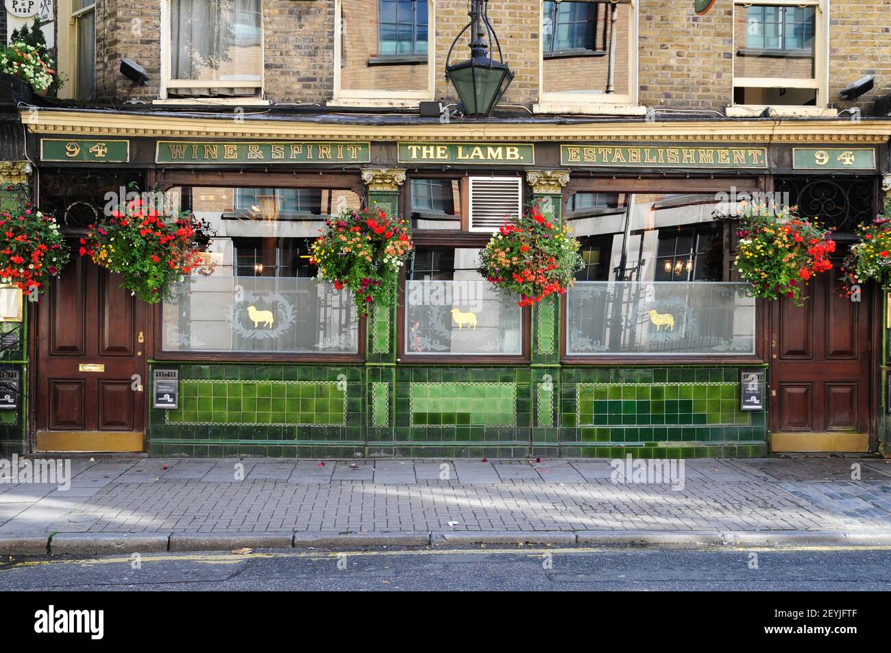 The Lamb pub, Bloomsbury, London, England Stock Photo
