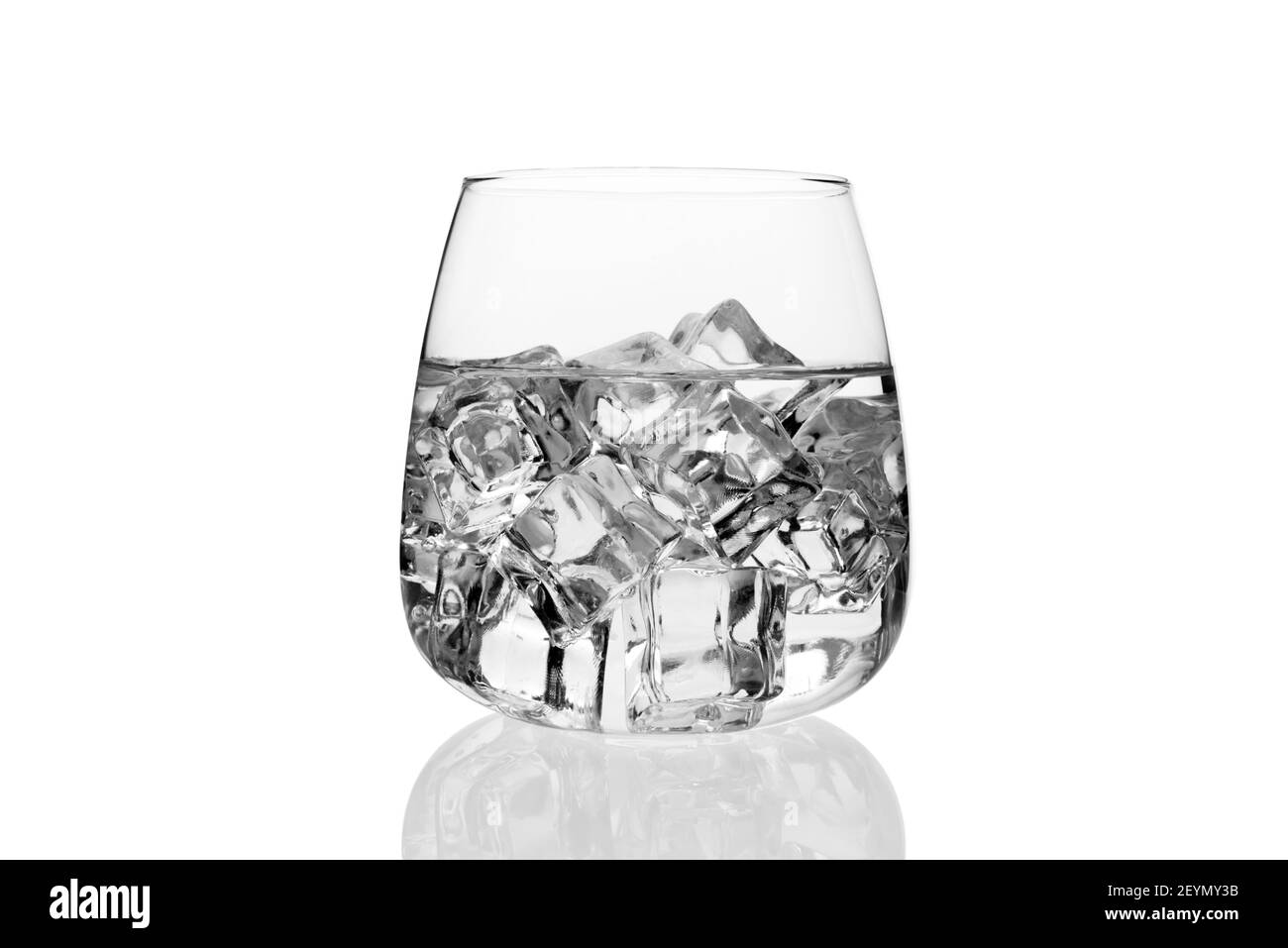 https://c8.alamy.com/comp/2EYMY3B/glass-of-water-with-ice-cubes-reflected-and-isolated-on-white-background-2EYMY3B.jpg