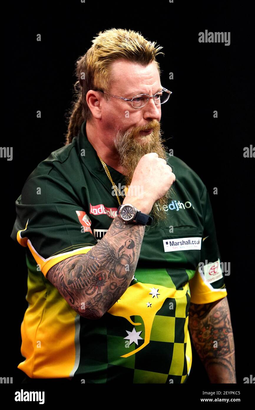 Simon whitlock hi-res stock photography and images - Page 3 - Alamy