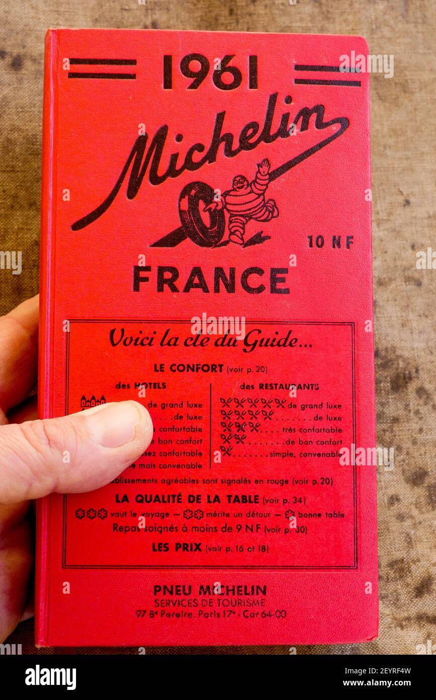 Vintage Michelin red Guide, France, 1961 Stock Photo