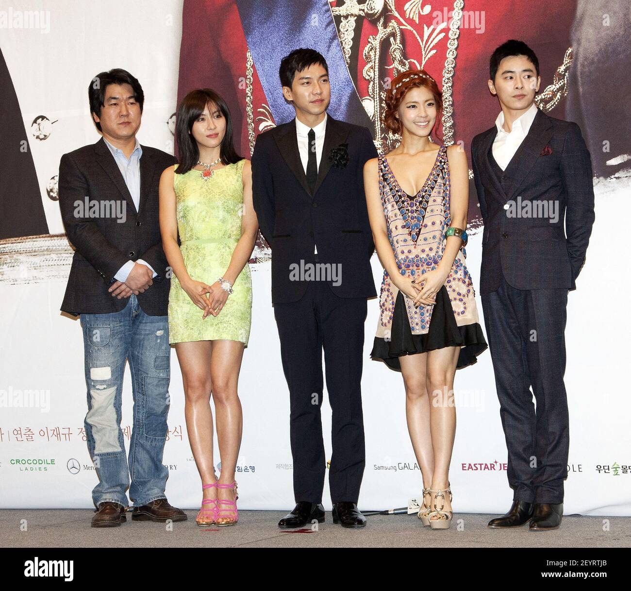 8 March 2012 - Seoul, South Korea - (L-R) South Korean actor Yoon Jae-Moon,  actress Ha Ji-Won, actor and singer Lee Seung-Gi, actress Lee Yoon-Ji and  actor Jo Jung-Suk, attend a photo
