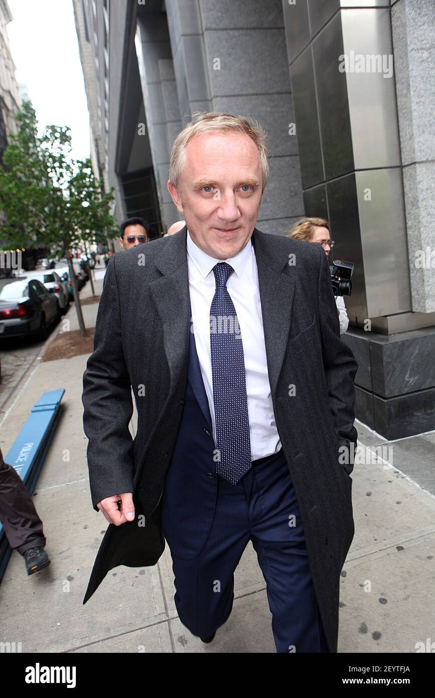 7/May/2012 - New York City- Francois-Henri Pinault, the CEO of a  Paris-based conglomerate that owns Gucci and Yves St. Laurent, leaves  Manhattan Family Court after a hearing. Supermodel Linda Evangelista, who  gave