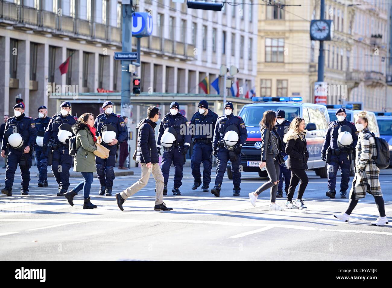 Vienna, Austria. 6th Mar, 2021. This Saturday opponents of the Corona measures will take to the streets again. In Vienna, out of 36 registered demonstrations on various topics, twelve were prohibited on Saturday, the police said on Friday afternoon. Unauthorized large-scale demonstration in Vienna on the inner ring. Stock Photo
