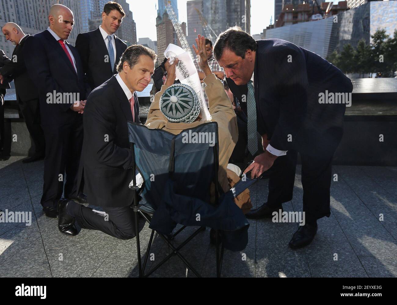 11 September 2012 - New York, NY - New York Governor Mark Cuomo (L ...