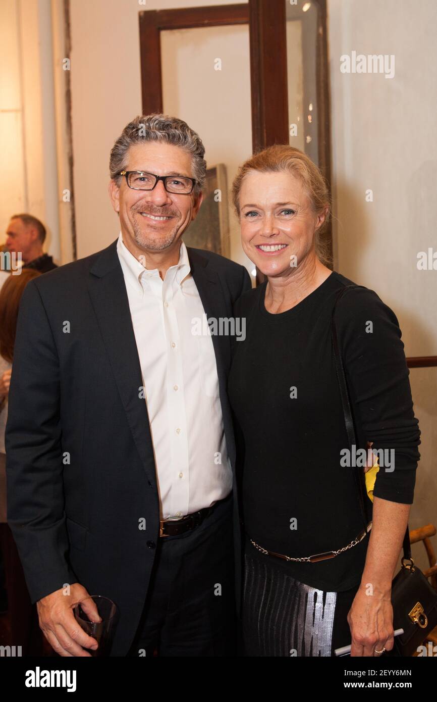 Jayne Modean