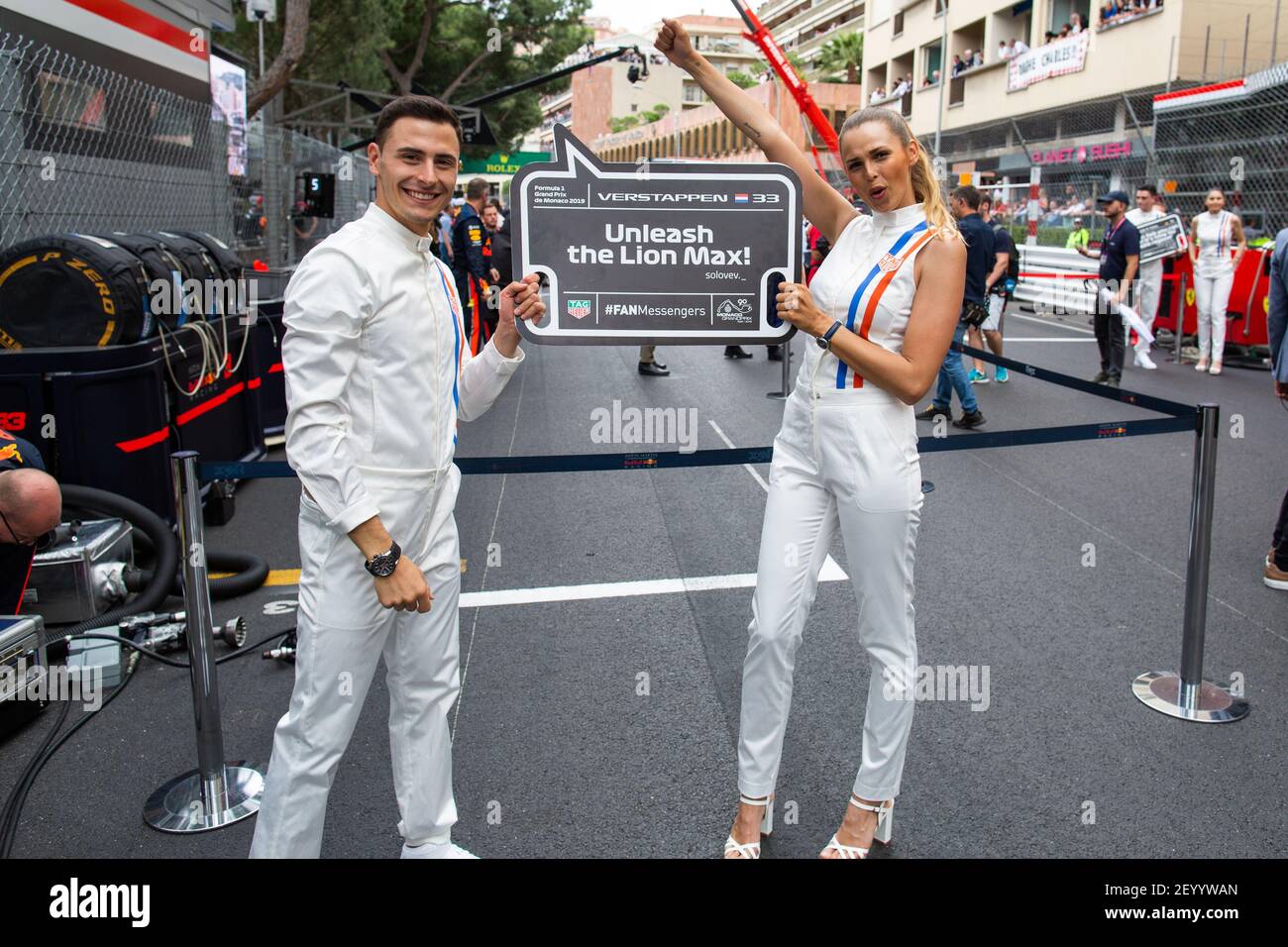 Grid girl and boy on the starting grid, grille de depart, during the 2019 Formula  One