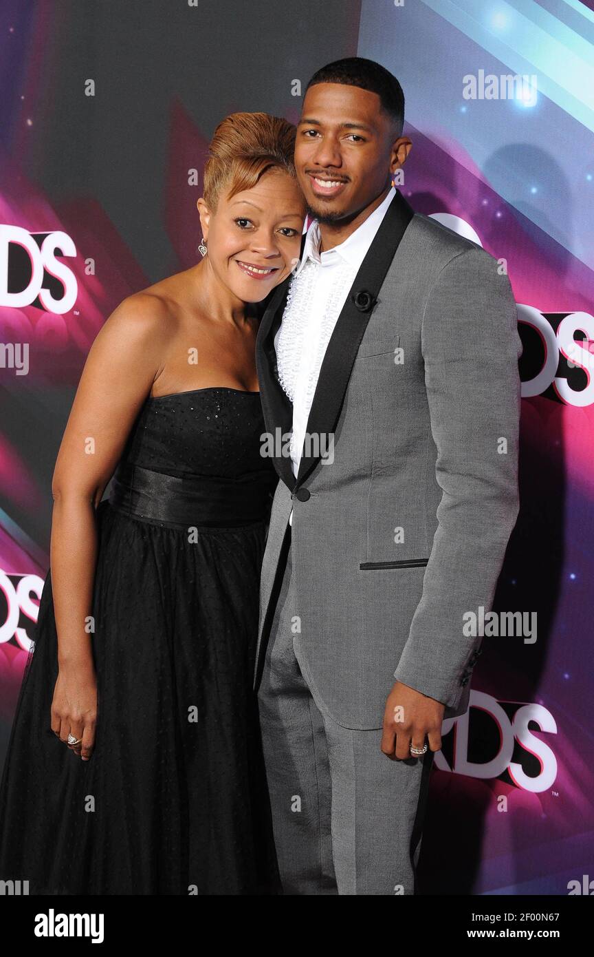 Nick Cannon And His Mom Beth Gardner 17 November 2012 Hollywood California Nickelodeon S 2012 Teennick Halo Awards Held At Hollywood Palladium Photo Credit Giulio Marcocchi Sipa Usa Stock Photo Alamy