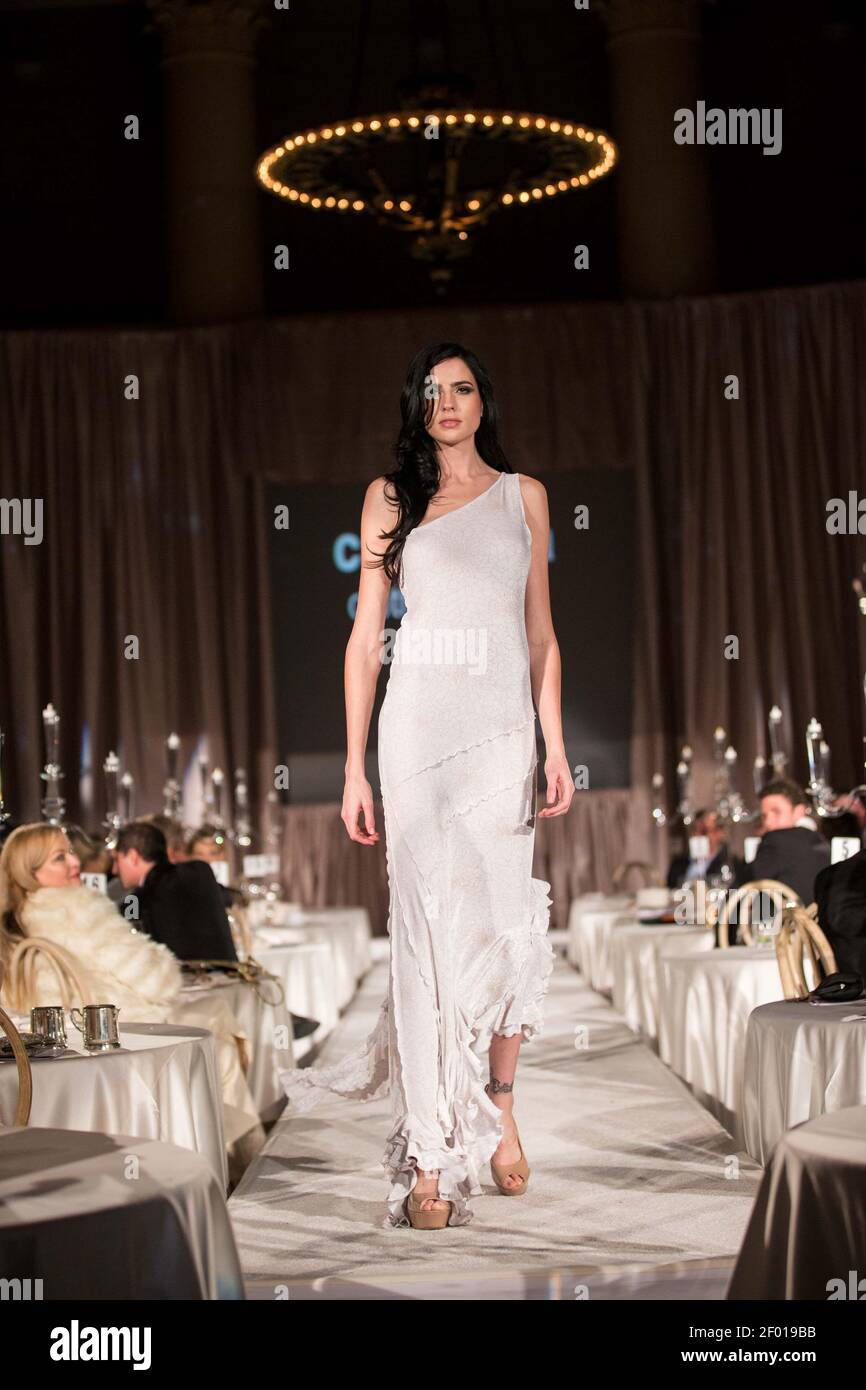 Fashion Show 11 December 2012 San Francisco, CA & Green — free download