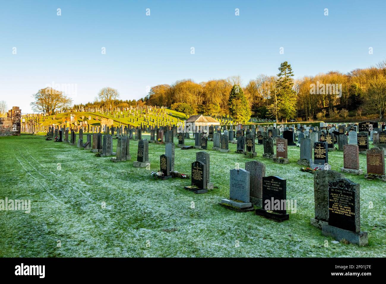 Scottish cemetery graveyard headstones hires stock photography and