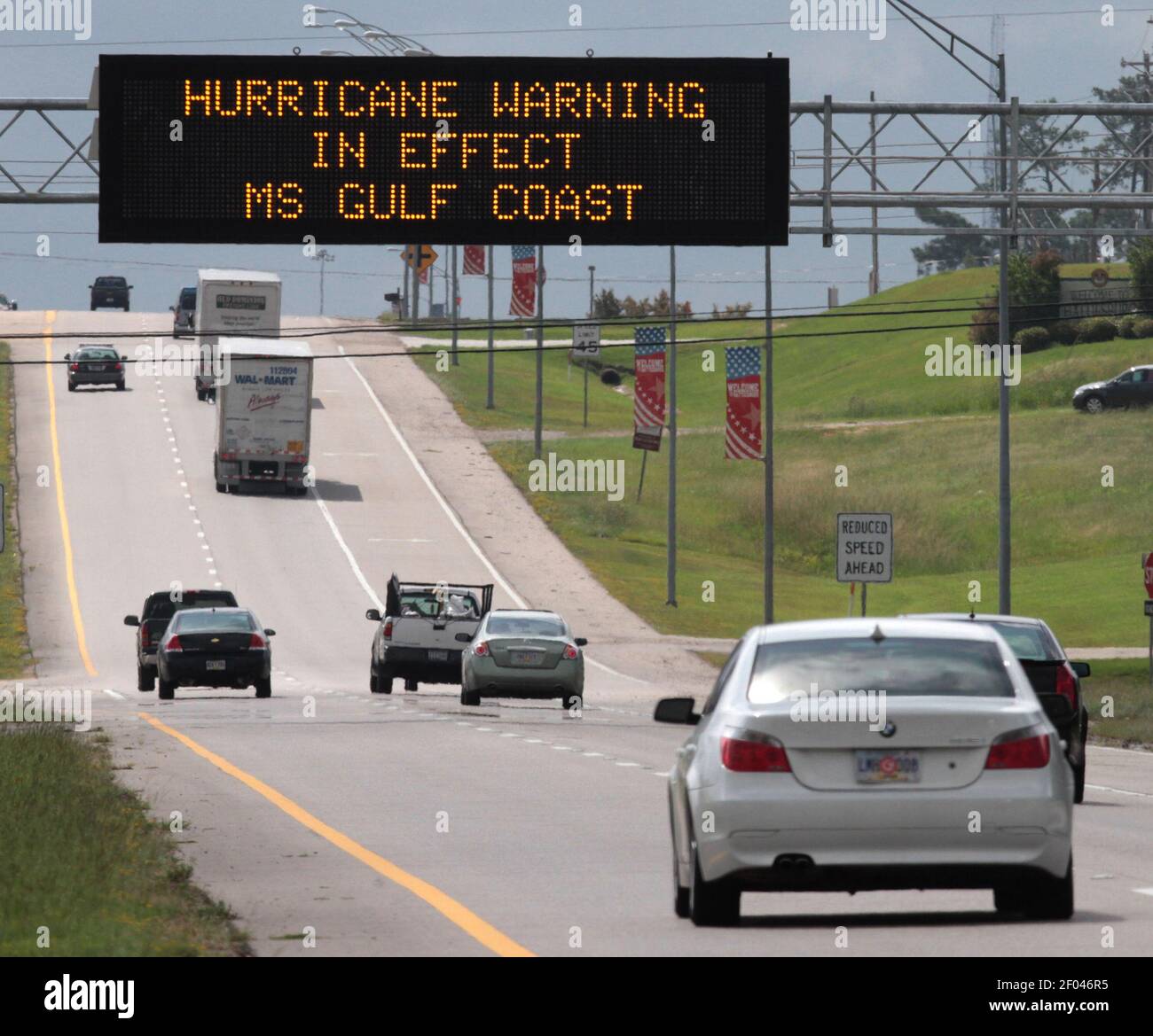 A Mississippi Department of Transportation sign in Hattiesburg, Mississippi, warn southbound