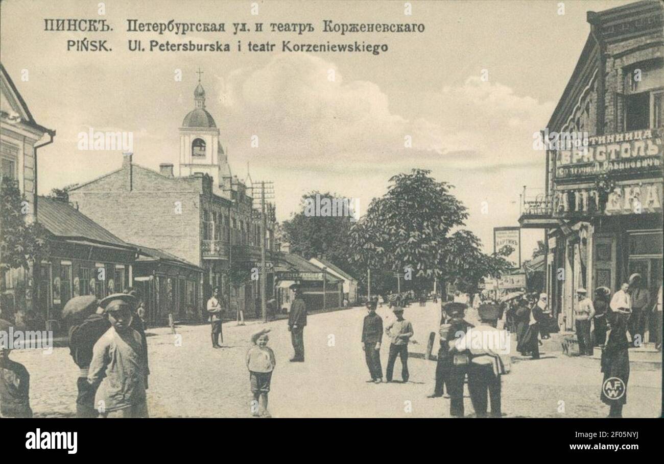 Анасы ұлын жыныстық қатынасқа түсірді (орыс порно) Қарттар жас шлюхаларды трасса