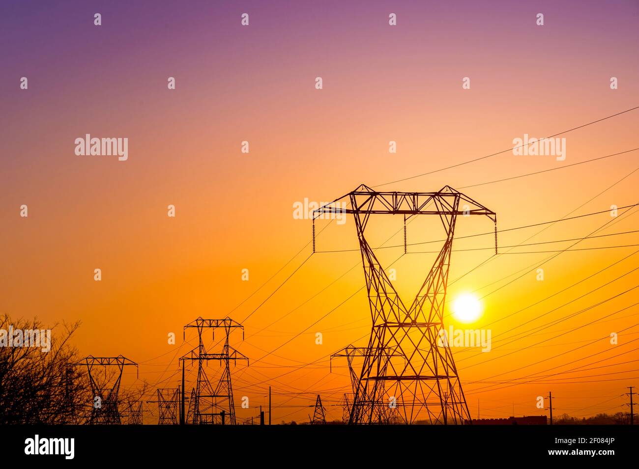 Electricity pylons america hires stock photography and images Alamy