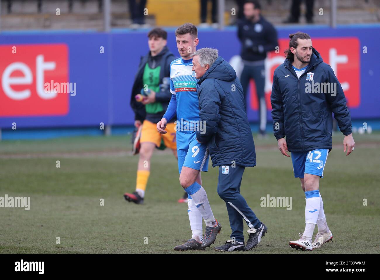 BARROW IN FURNESS. MARCH 6TH Barrow caretaker manager Rob Kelly and Scott Quigley the Sky Bet League 2 match between Barrow and Mansfield Town at the Holker Street, Barrow-in-Furness on Saturday 6th March 2021. (Credit: Mark Fletcher | MI News) Credit: MI News & Sport /Alamy Live News Stock Photo