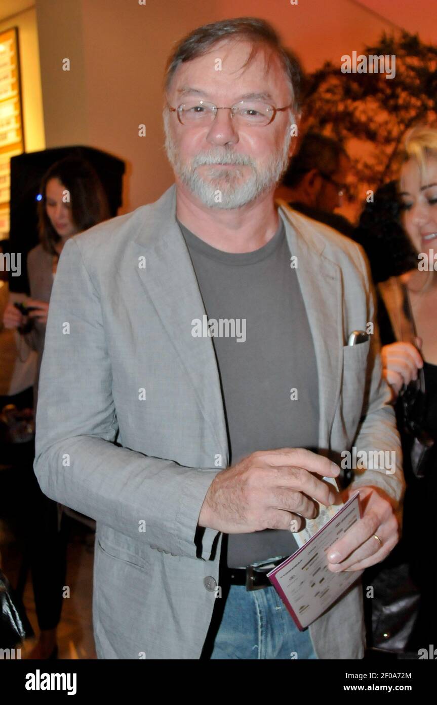 Ewerton de Castro Durante Estreia da Peça TANGO, BOLERO E CHA CHA