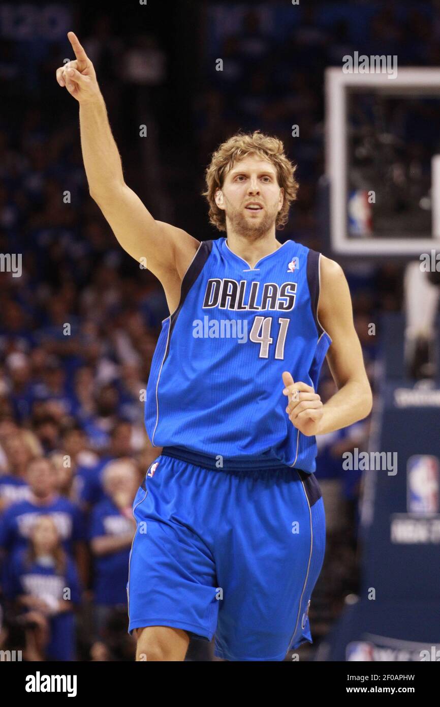 Dallas Mavericks on X: On This Day (2011): The Mavericks won their first NBA  Championship by defeating the Miami Heat 105-95 in Game 6 of the Finals 🏆  All nine Mavs who