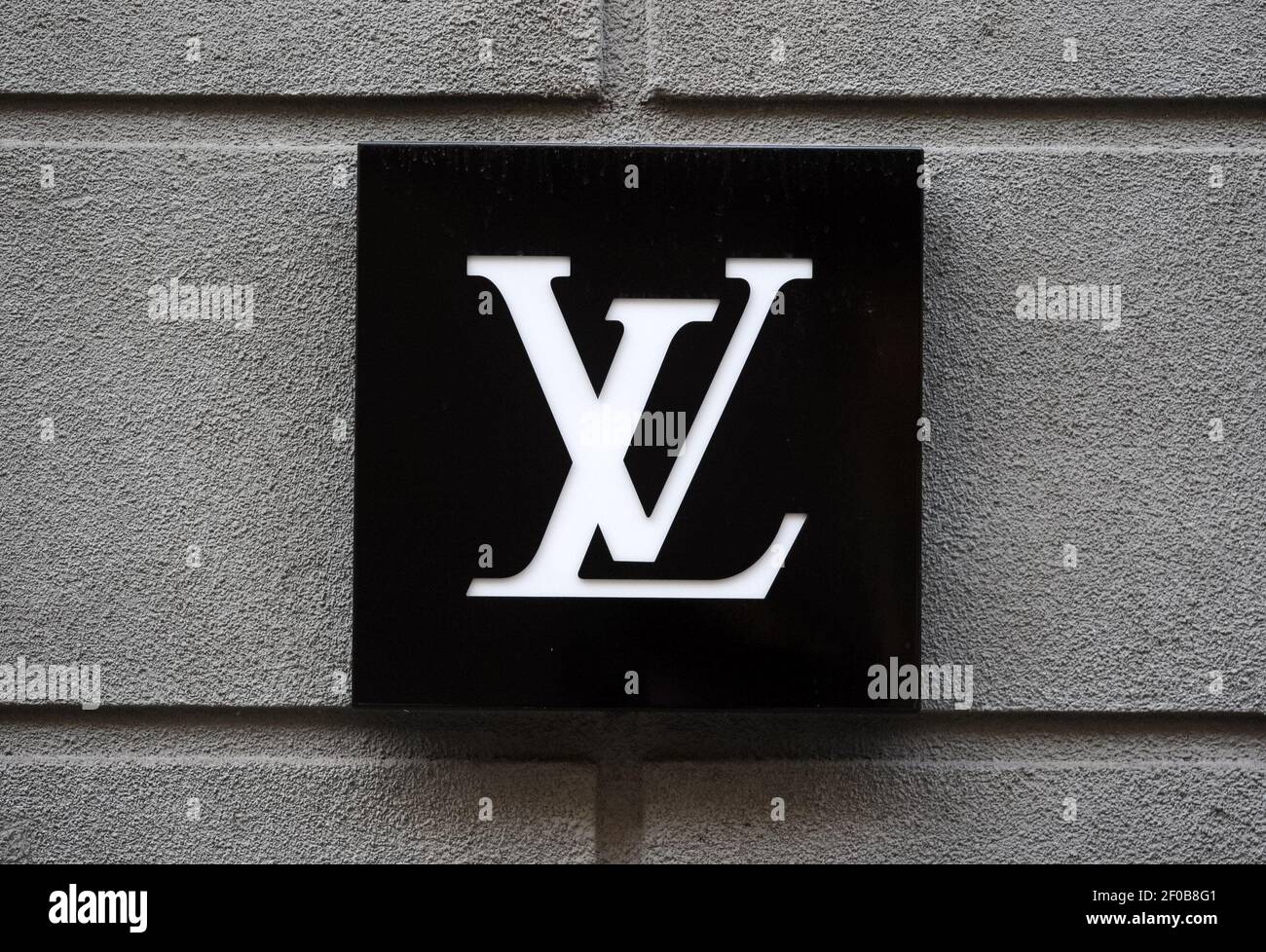 Kiev, Ukraine. 06th Mar, 2021. Louis Vuitton logo or shortened to LV of a  French fashion house and luxury goods company brand store is seen in Kiev,  Ukraine. Credit: SOPA Images Limited/Alamy