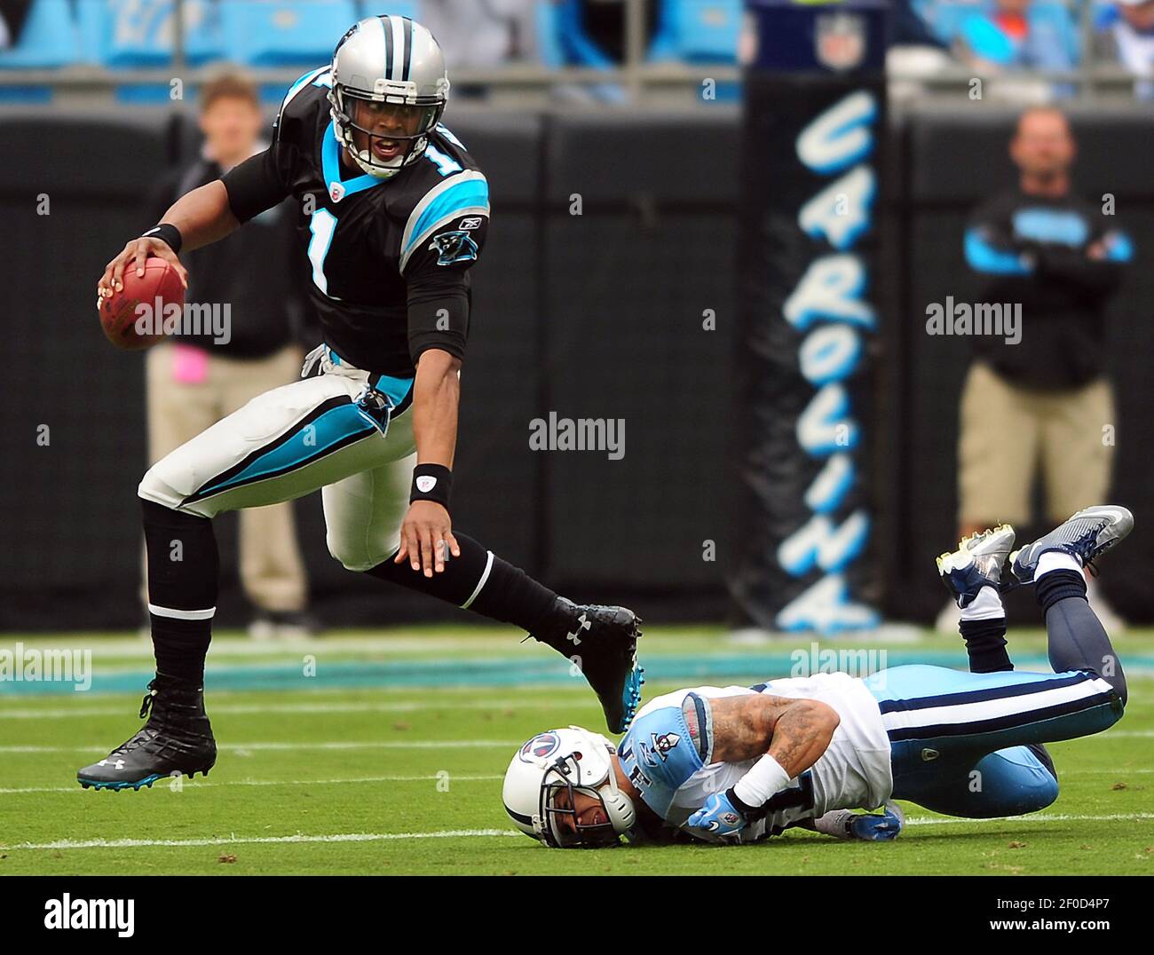 Tennessee Titans cornerback Cortland Finnegan is shown during a game in  Nashville, Tenn. on December 2, 2007. (AP Photo Stock Photo - Alamy