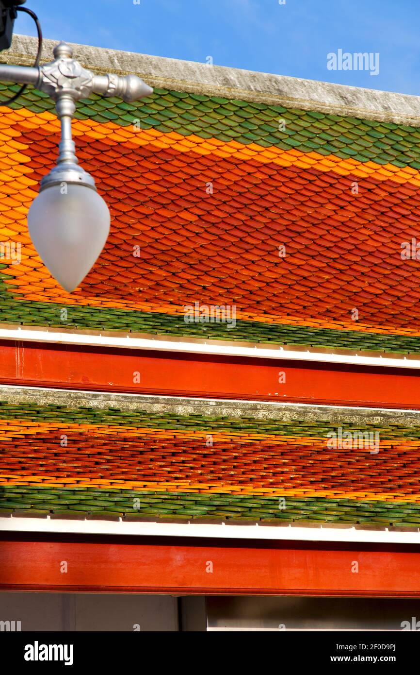Bangkok the temple thailand abstract street lamp Stock Photo - Alamy