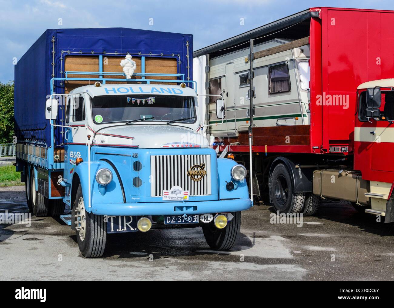 st.valentin, austria, 01 sep 2017, volvo vintage truck at an oldtimer truck meeting, meeting for vintage trucks and tractors Stock Photo