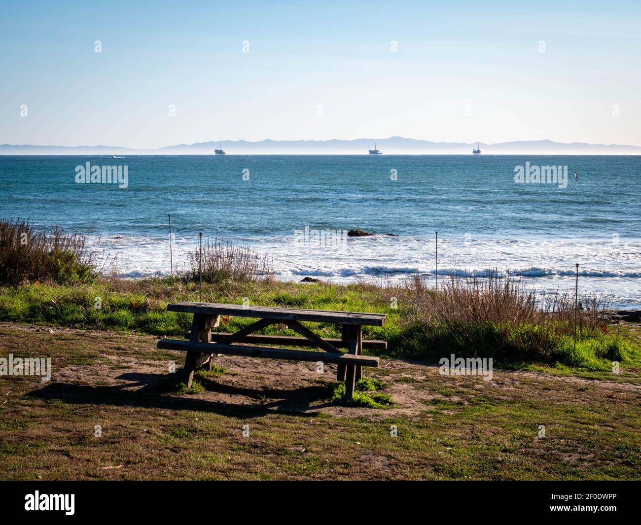 Picnic bench on a bluff at Tar Pits Park in Carpinteria California with