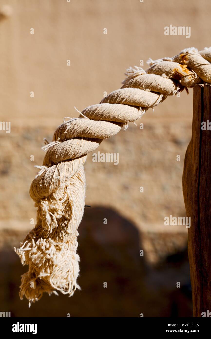 White rope dirty and old Stock Photo - Alamy