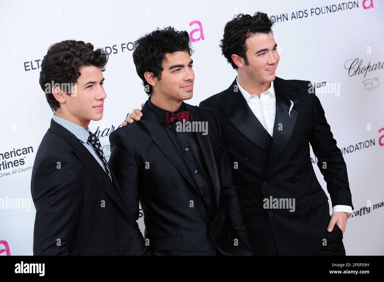 Nick Jonas, Joe Jonas and Kevin Jonas of the Jonas Brothers ...