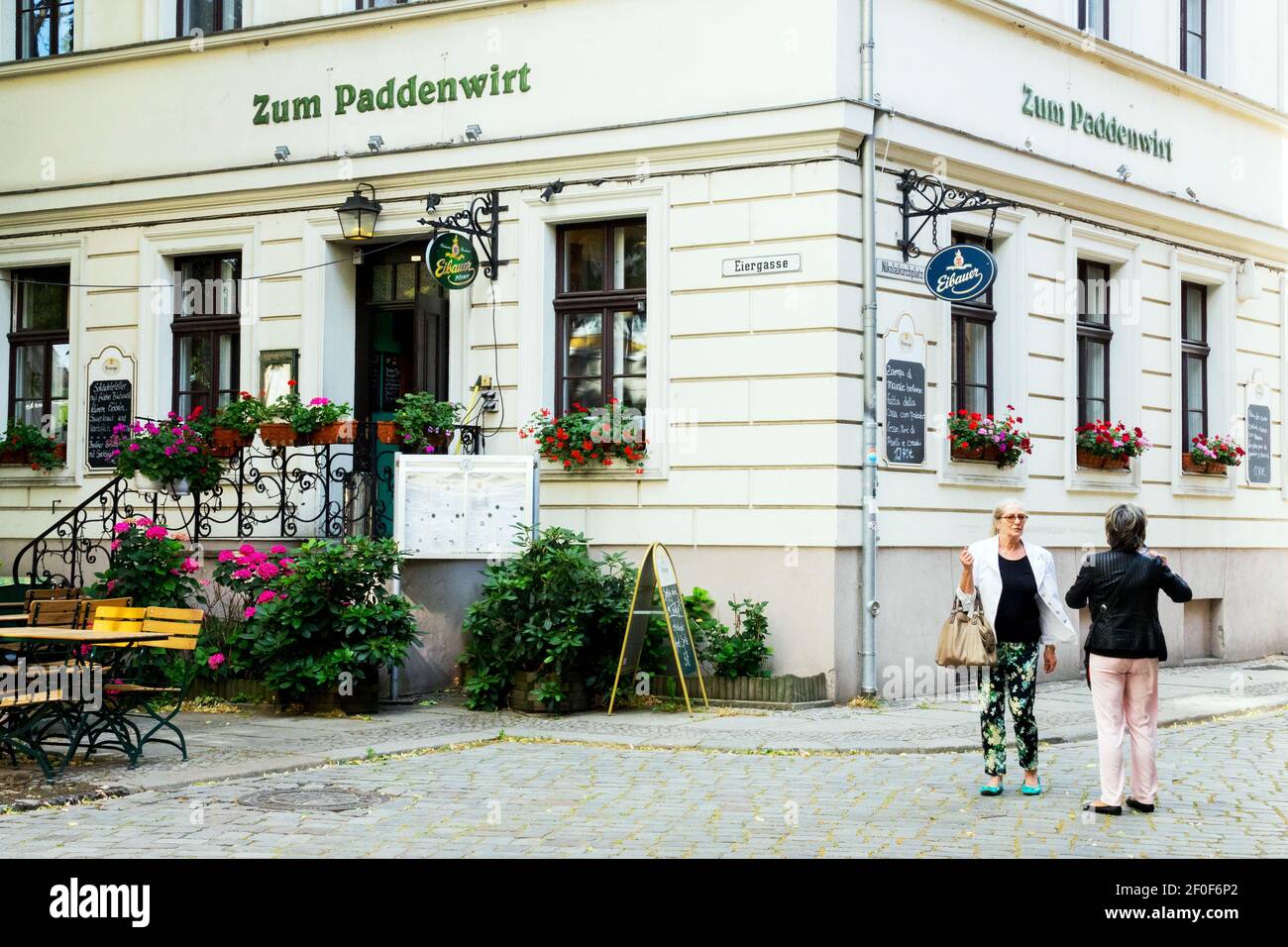 Nikolaiviertel Berlin Germany Zum Paddenwirt bar Stock Photo