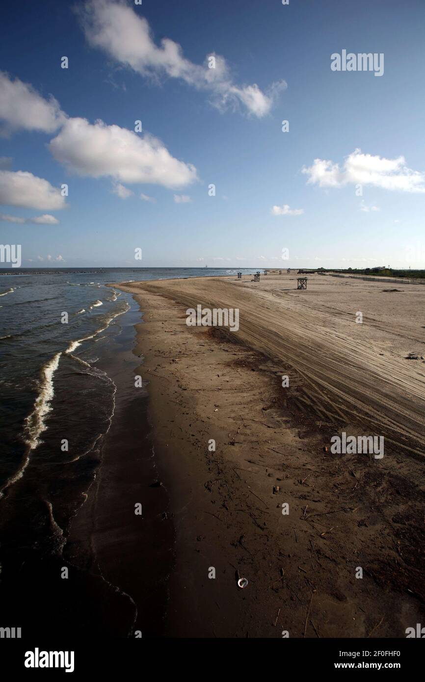 21 May 2010 Grand Isle, Lafourche Parish, Louisiana The almost pristine beaches of Grand