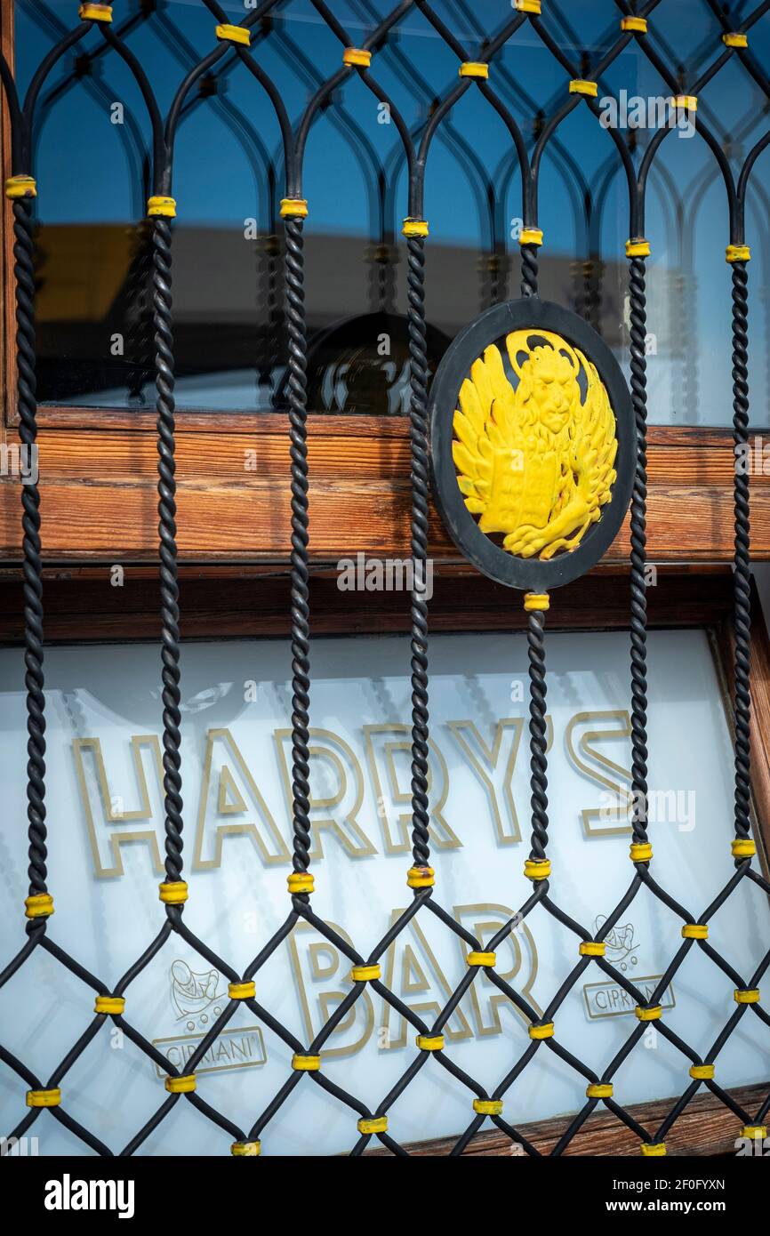 Harrys bar venice hi-res stock photography and images - Alamy