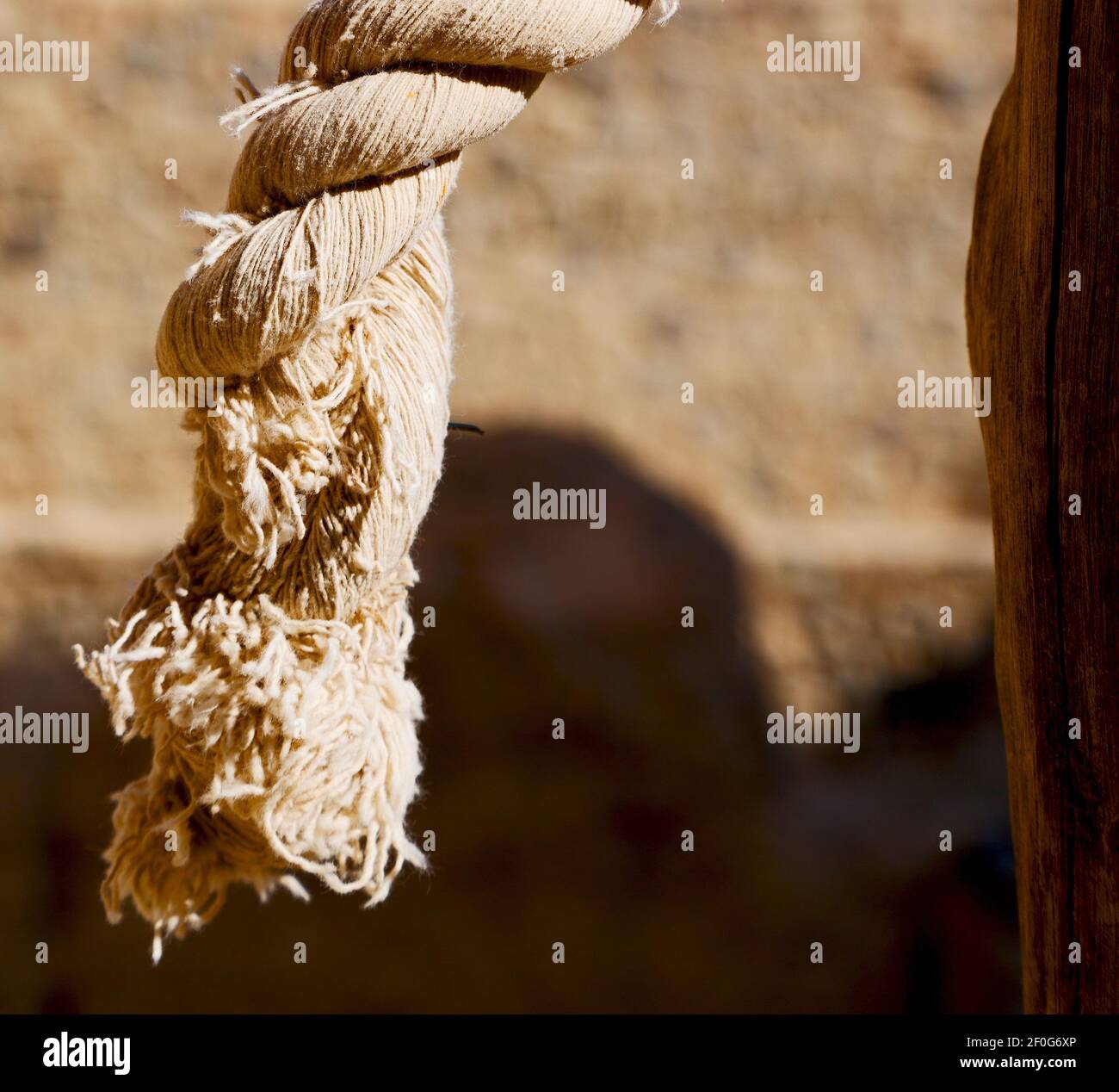 White rope dirty and old Stock Photo - Alamy