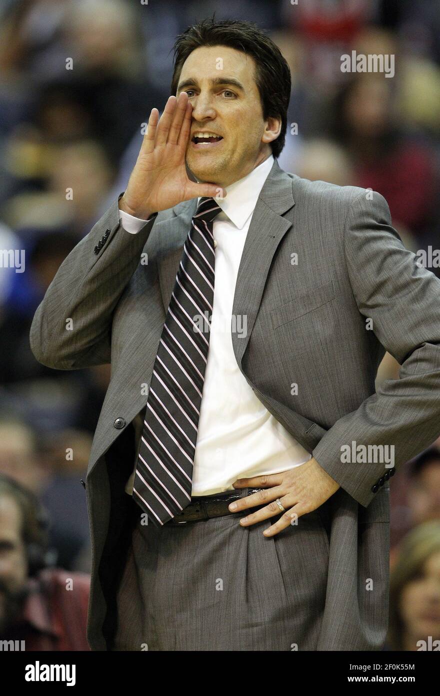 Chicago Bulls head coach Vinny Del Negro speaks during the NBA Rookie of  the Year ceremony, Wednesday, April 22, 2009, in Northbrook, Ill. (AP  Photo/M. Spencer Green Stock Photo - Alamy