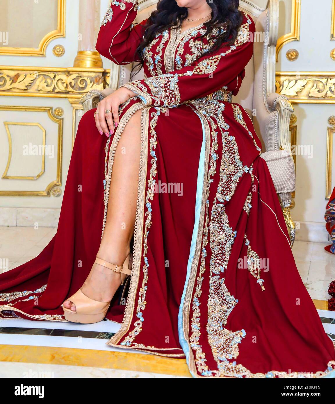 Moroccan dress hi-res stock photography and images - Alamy